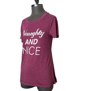 Modern Lux Naughty and Nice List Womens Christmas Red Holiday T Shirt XL